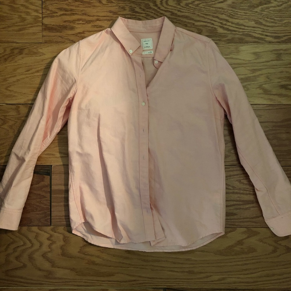 GAP pink Oxford